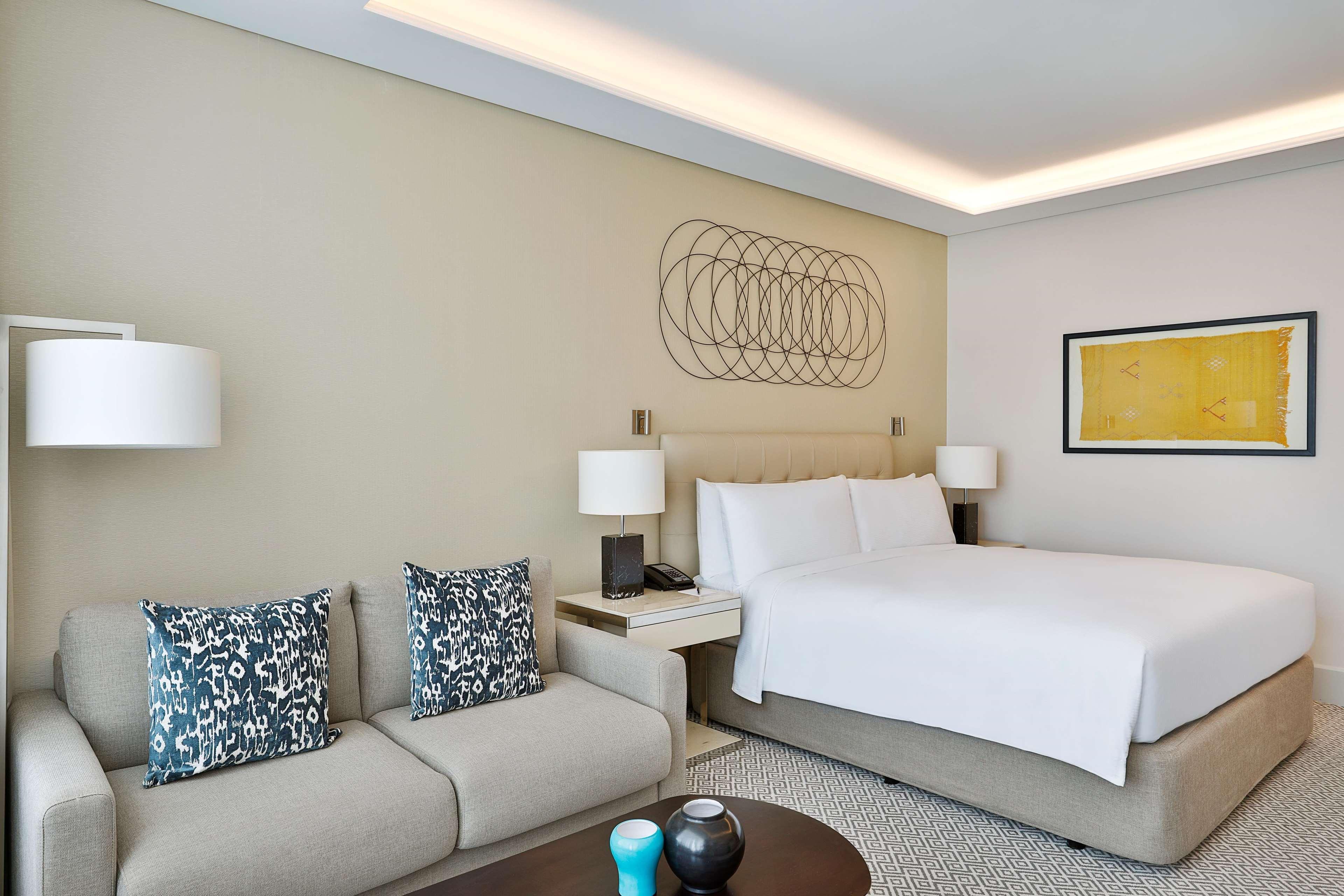 Hilton Tanger City Center Exteriör bild Deluxe Room
