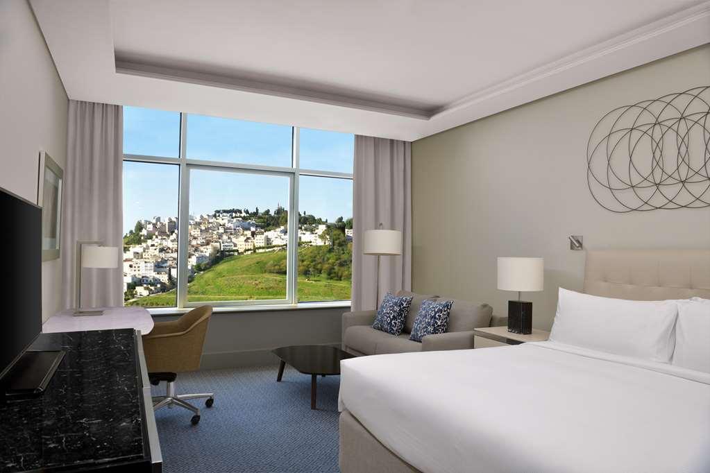 Hilton Tanger City Center Rum bild