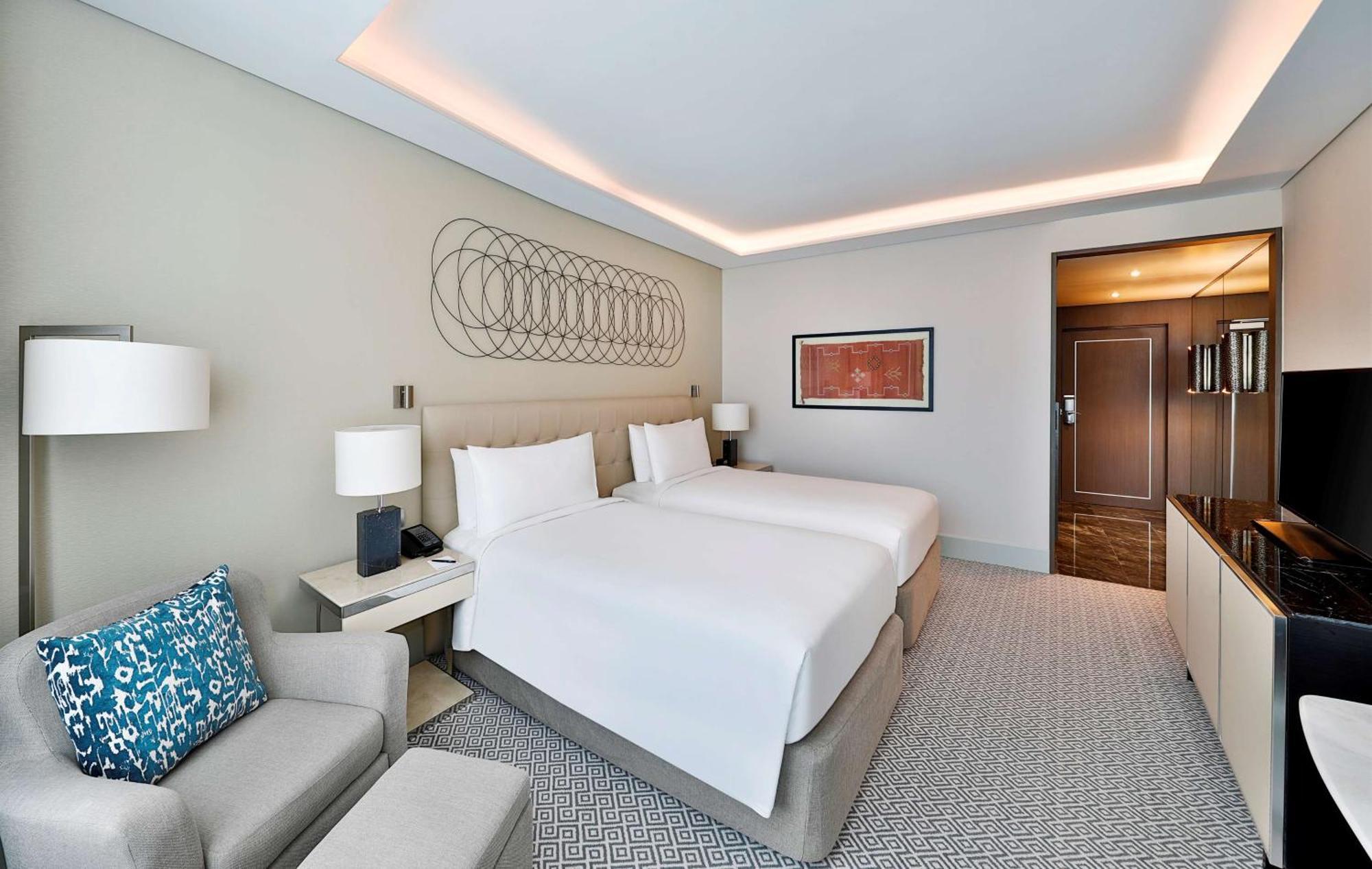 Hilton Tanger City Center Exteriör bild Deluxe Room